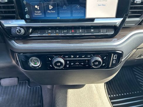 Used 2023 Chevrolet Silverado 1500 LT AWD/4WD image 24