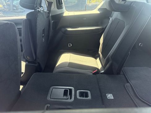 Used 2023 Jeep Grand Cherokee L Laredo w/ Luxury Tech Group I image 8