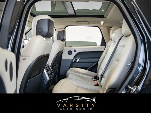 Used 2018 Land Rover Range Rover Sport HSE image 13