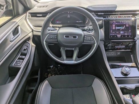 New 2025 Jeep Grand Cherokee L Laredo RWD image 14