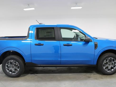 New 2026 Ford Maverick XLT FWD image 11