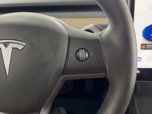 Used 2023 Tesla Model 3 Standard Range RWD image 19