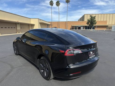 Used 2021 Tesla Model 3 Long Range AWD/4WD image 5