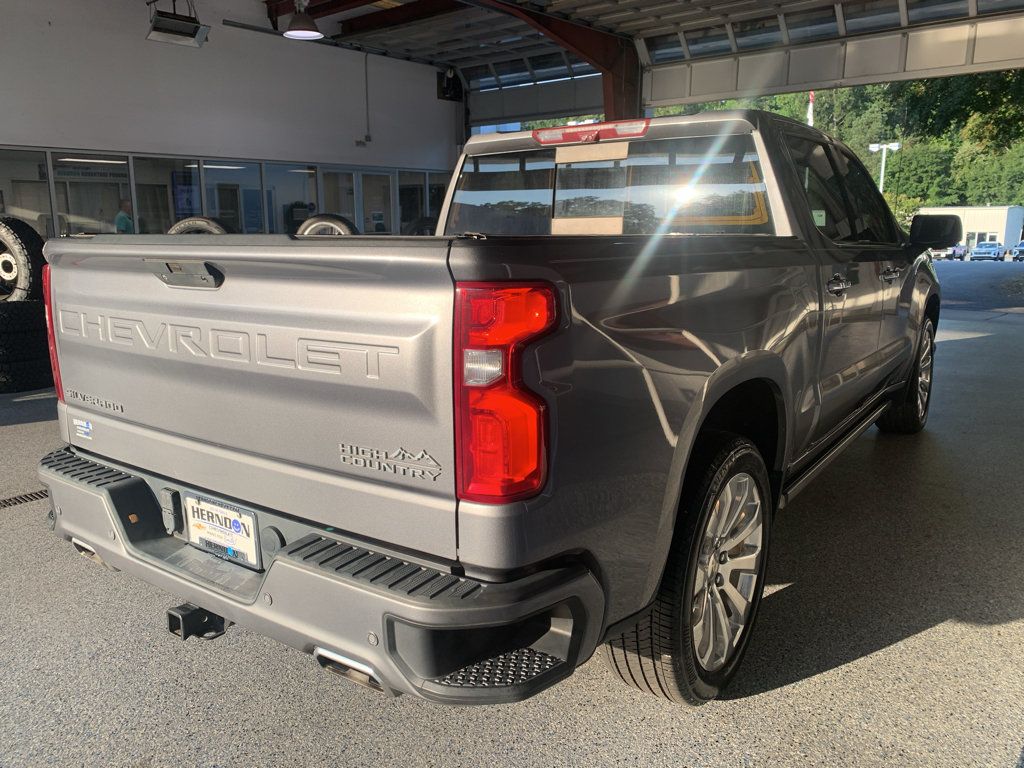 Used 2022 Chevrolet Silverado 1500 High Country w/ Technology Package AWD/4WD image 11