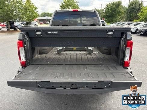 Used 2017 Ford F250 Lariat w/ Lariat Ultimate Package AWD/4WD image 28
