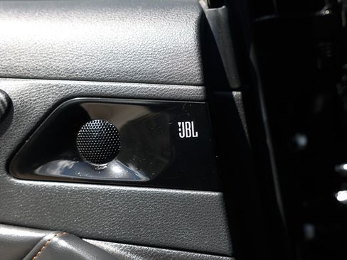Used 2022 Toyota Avalon XSE FWD image 50