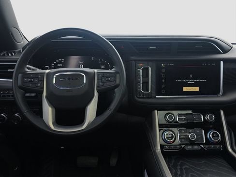 Used 2021 GMC Yukon Denali w/ Advanced Technology Package AWD/4WD image 13