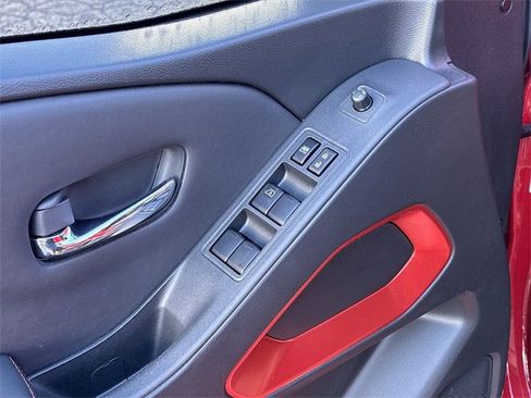 Used 2022 Nissan Frontier PRO-4X image 21