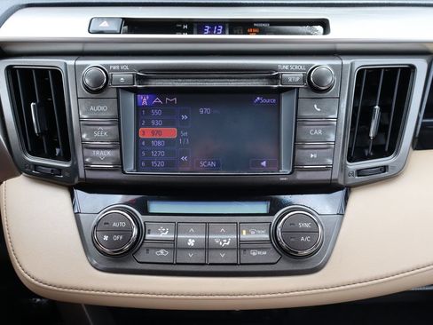 Used 2013 Toyota RAV4 XLE AWD/4WD image 35