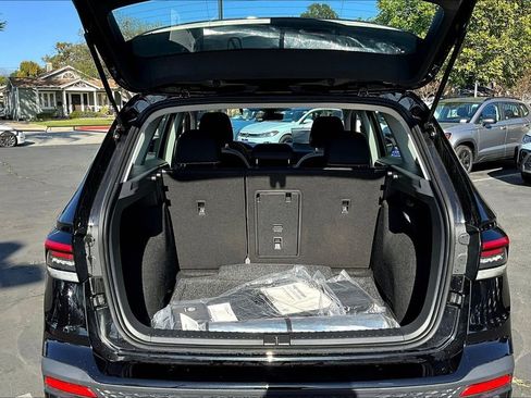 New 2026 Volkswagen Taos S image 26