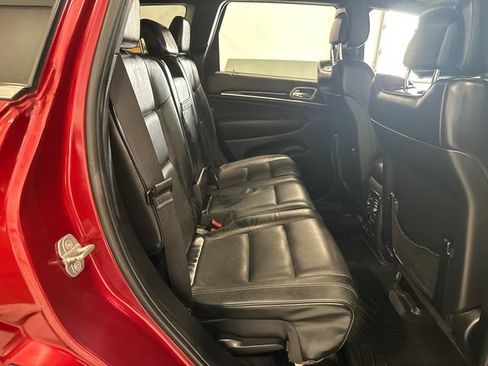 Used 2014 Jeep Grand Cherokee Overland AWD/4WD image 31