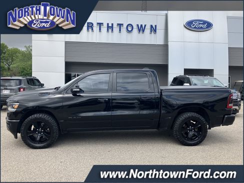Used 2021 RAM 1500 Big Horn AWD/4WD image 1