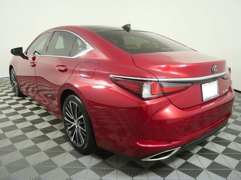 Used 2022 Lexus ES 350 w/ Premium Package FWD image 5