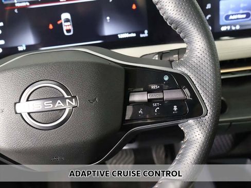 Used 2023 Nissan Ariya AWD image 4