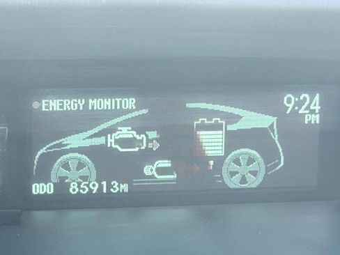 Used 2011 Toyota Prius Five image 46