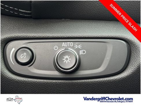 Certified 2025 Chevrolet Blazer LT AWD/4WD image 21