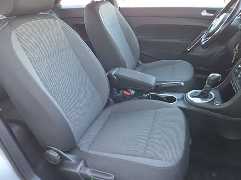 Used 2016 Volkswagen Beetle 1.8T S image 21