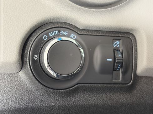 Used 2016 Chevrolet Trax LS FWD image 29