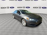 Used 2018 Ford Fusion SE image 4
