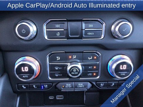 Used 2023 GMC Yukon XL AT4 w/ AT4 Premium Plus Package AWD/4WD image 29