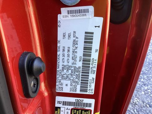 Used 2024 Toyota Tundra SR5 image 10