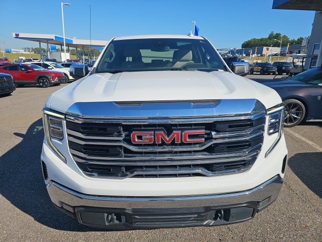 Used 2022 GMC Sierra 1500 SLT w/ SLT Convenience Package RWD image 3