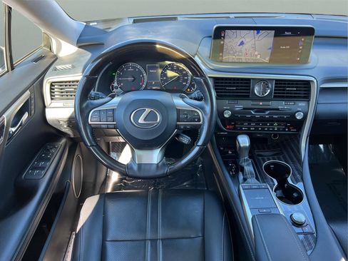 Certified 2022 Lexus RX 350L Luxury w/ Accessory Package (Z1) image 24