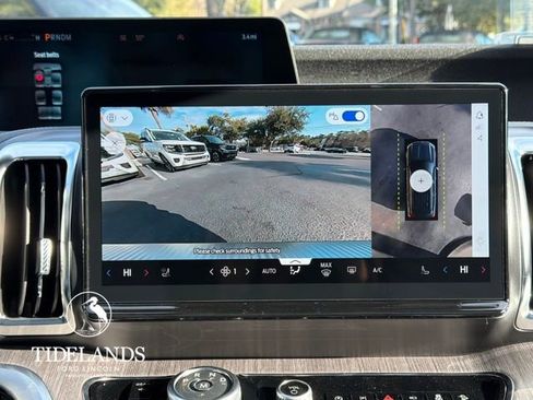 New 2026 Ford Expedition Platinum image 23