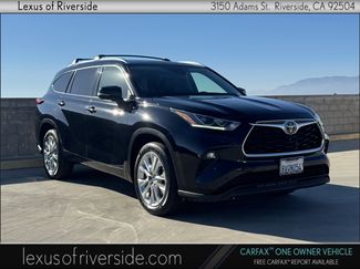 Used 2021 Toyota Highlander Limited image 1