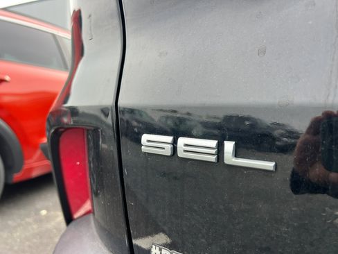 Used 2020 Ford Escape SEL FWD image 6