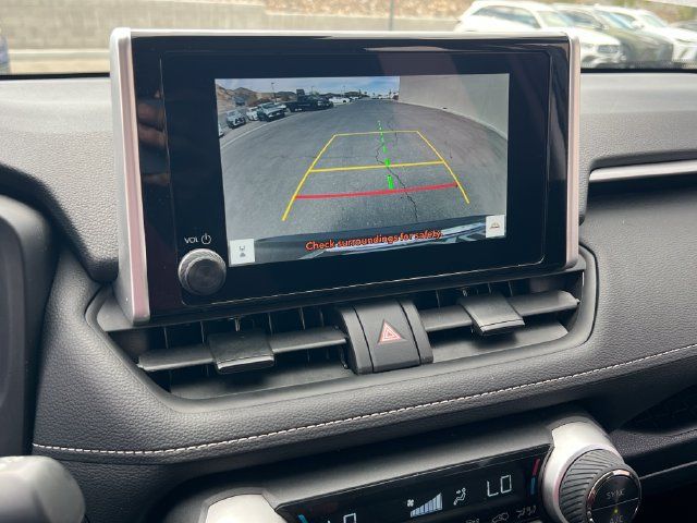 Used 2025 Toyota RAV4 XLE FWD image 28