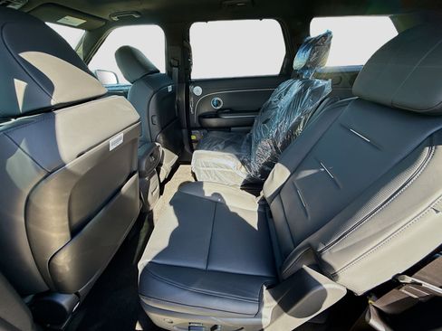 New 2026 Hyundai Palisade Calligraphy FWD image 20