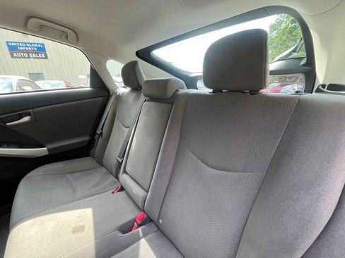 Used 2015 Toyota Prius Two FWD image 19