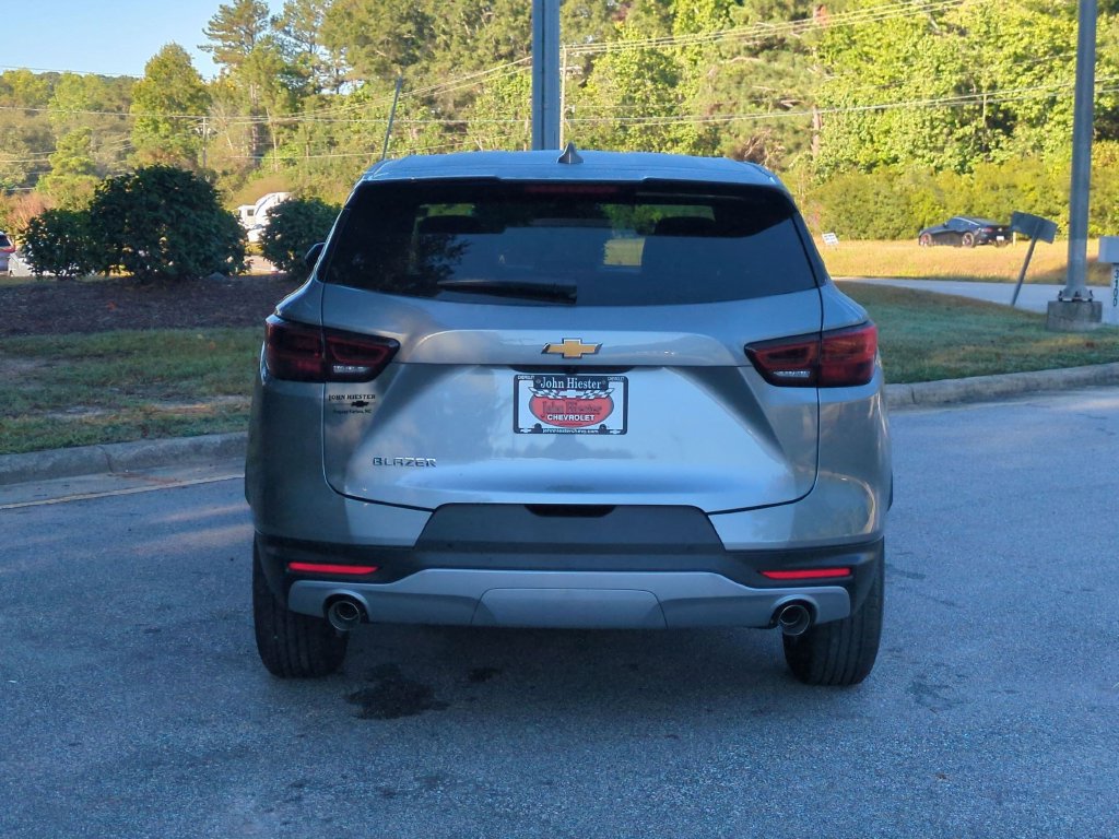 New 2026 Chevrolet Blazer LT FWD image 6