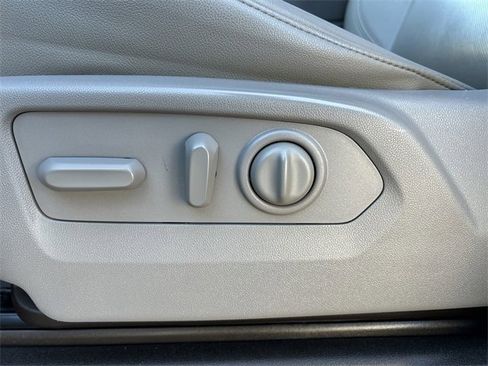 Used 2022 GMC Sierra 1500 SLT w/ SLT Premium Plus Package image 21