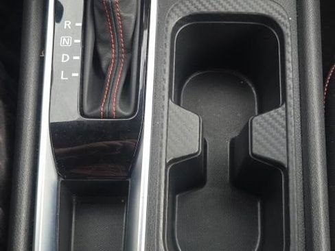 Used 2025 Nissan Sentra SR FWD image 27
