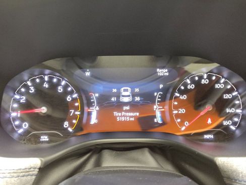 Used 2024 Jeep Compass Latitude image 23