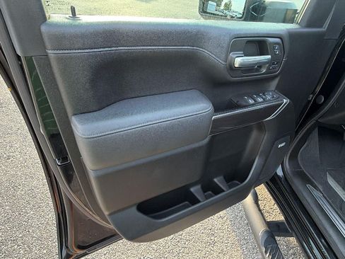 Used 2021 Chevrolet Silverado 2500 LTZ w/ Carhartt Edition AWD/4WD image 16