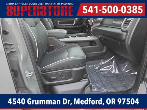 New 2026 RAM 3500 Laramie AWD/4WD image 22