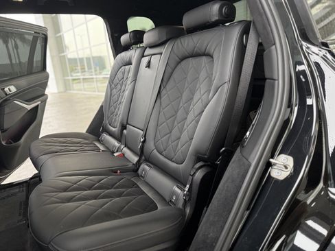 Used 2023 BMW X7 xDrive40i w/ M Sport Package image 14