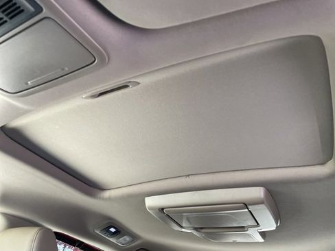 Certified 2022 Honda Odyssey Touring image 28