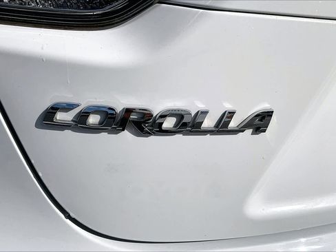 Used 2024 Toyota Corolla SE w/ SE Premium Package FWD image 31