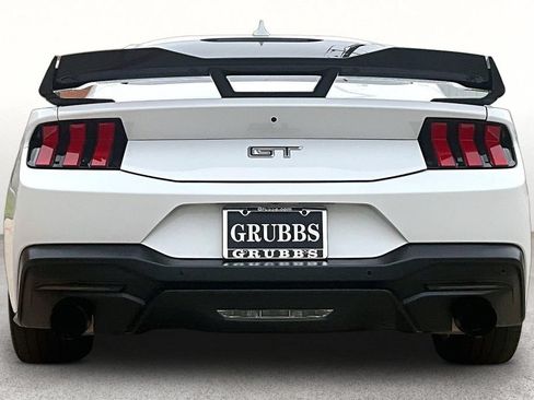 Used 2025 Ford Mustang GT Premium RWD image 5