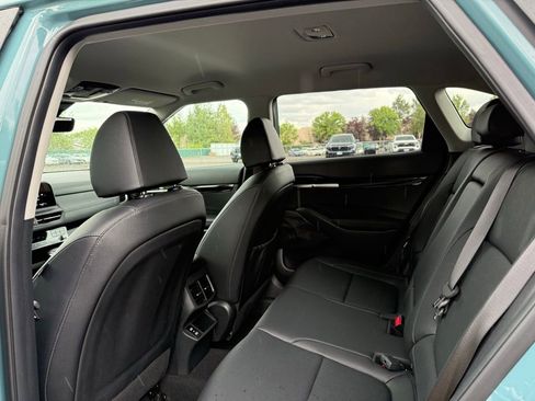 Used 2025 Kia Seltos EX FWD image 18