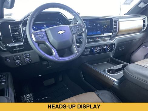 Certified 2024 Chevrolet Silverado 2500 High Country w/ High Country Premium Package AWD/4WD image 2