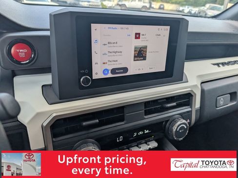 Used 2024 Toyota Tacoma TRD Off-Road AWD/4WD image 20