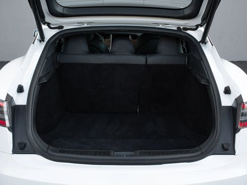 Used 2020 Tesla Model S Long Range image 33