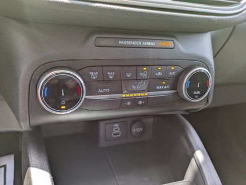 Used 2024 Ford Escape Active image 13