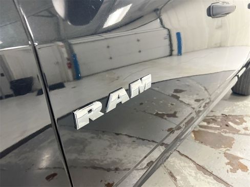 Used 2010 Dodge Ram 1500 Truck ST w/ SXT Appearance Group image 25