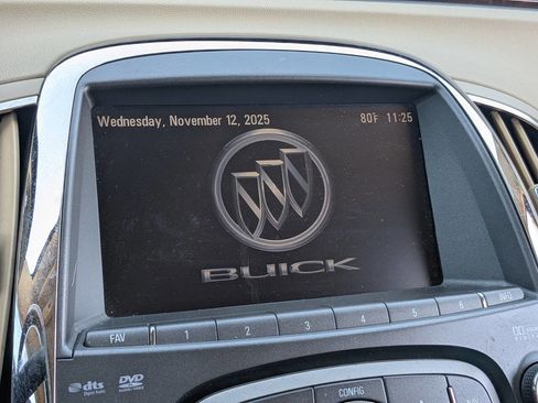 Used 2010 Buick LaCrosse CXS w/ Touring Package image 22